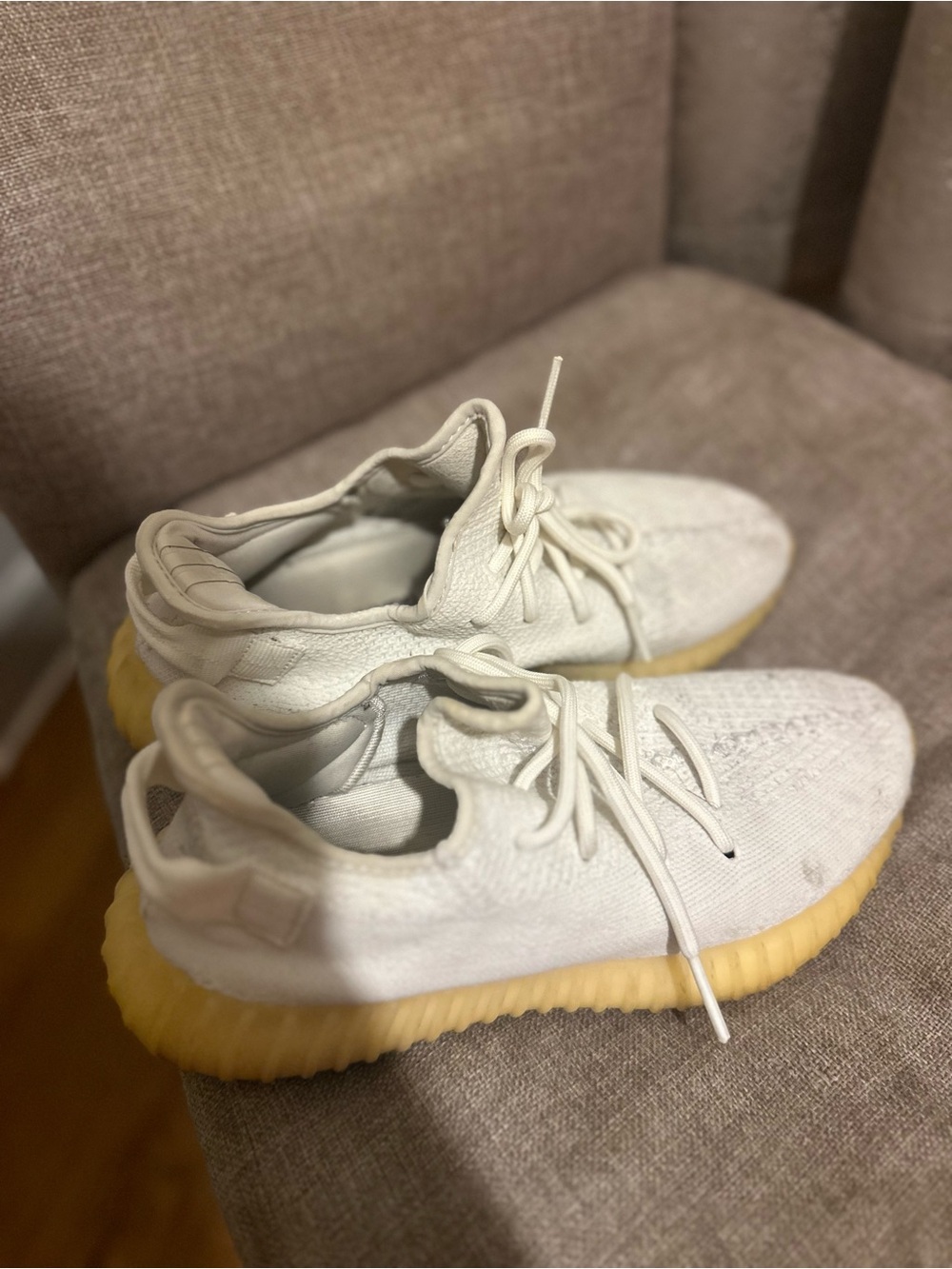 Adidas Yeezy white 41 size 8 men authentic original